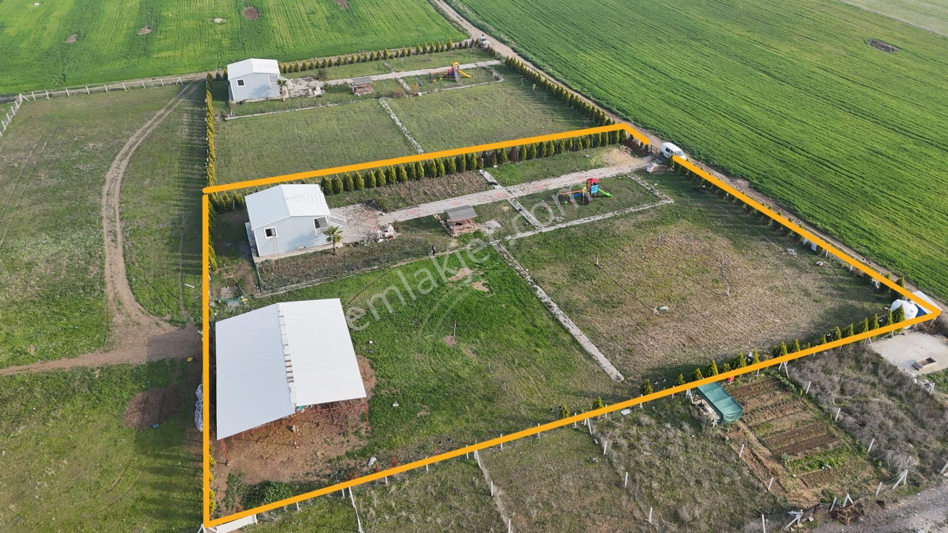 İzmir Menderes Altıntepede 4080 M2 Arsa İçinde 100m2 Bahçeli Çiftlik Evi - Görsel 7