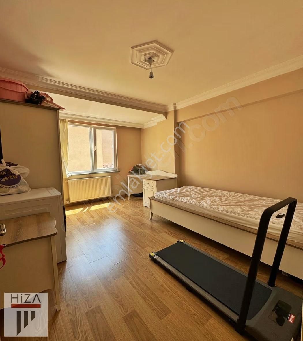 Metrobüse Yakın Caddeye 2 Bina Acil Satılık 2+1 Arakat Daire ! ! - Görsel 26