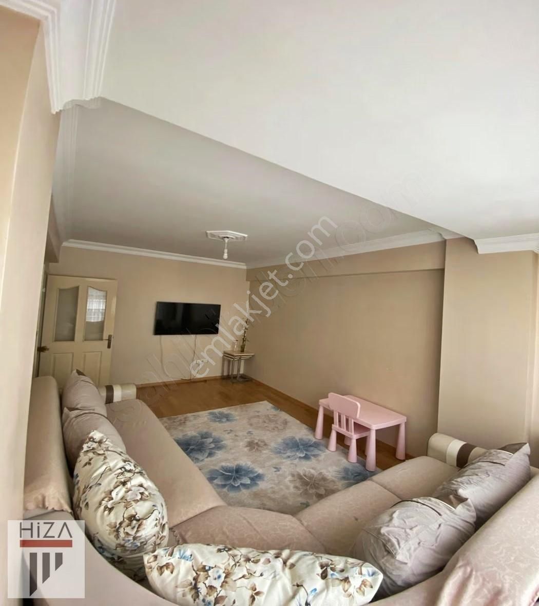 Metrobüse Yakın Caddeye 2 Bina Acil Satılık 2+1 Arakat Daire ! ! - Görsel 33