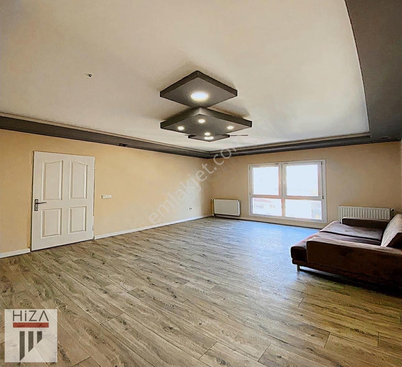 Beylikdüzü Metrobüse Yakın Site İçinde 2+1 Acil Satılık Daire!! - Görsel 24