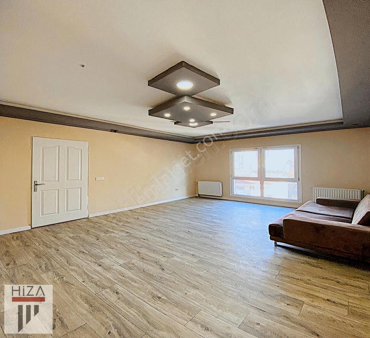 Beylikdüzü Metrobüse Yakın Site İçinde 2+1 Acil Satılık Daire!! - Görsel 3