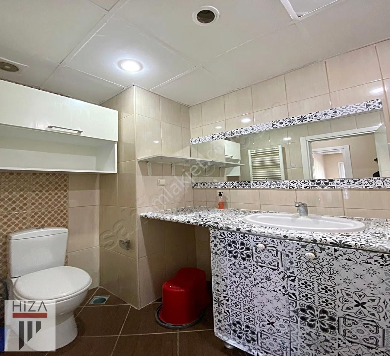 Beylikdüzü Metrobüse Yakın Site İçinde 2+1 Acil Satılık Daire!! - Görsel 22