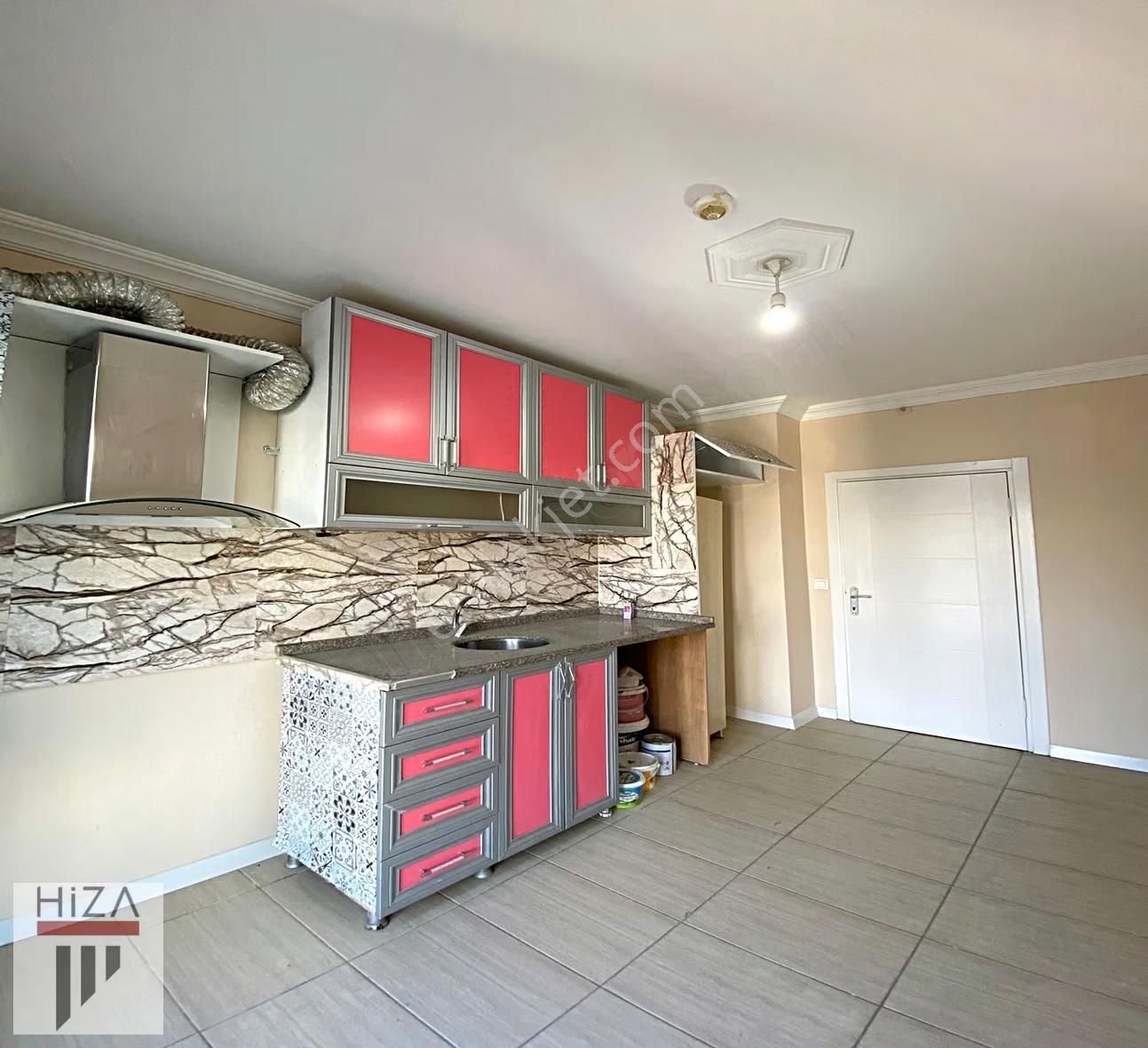 Beylikdüzü Metrobüse Yakın Site İçinde 2+1 Acil Satılık Daire!! - Görsel 16