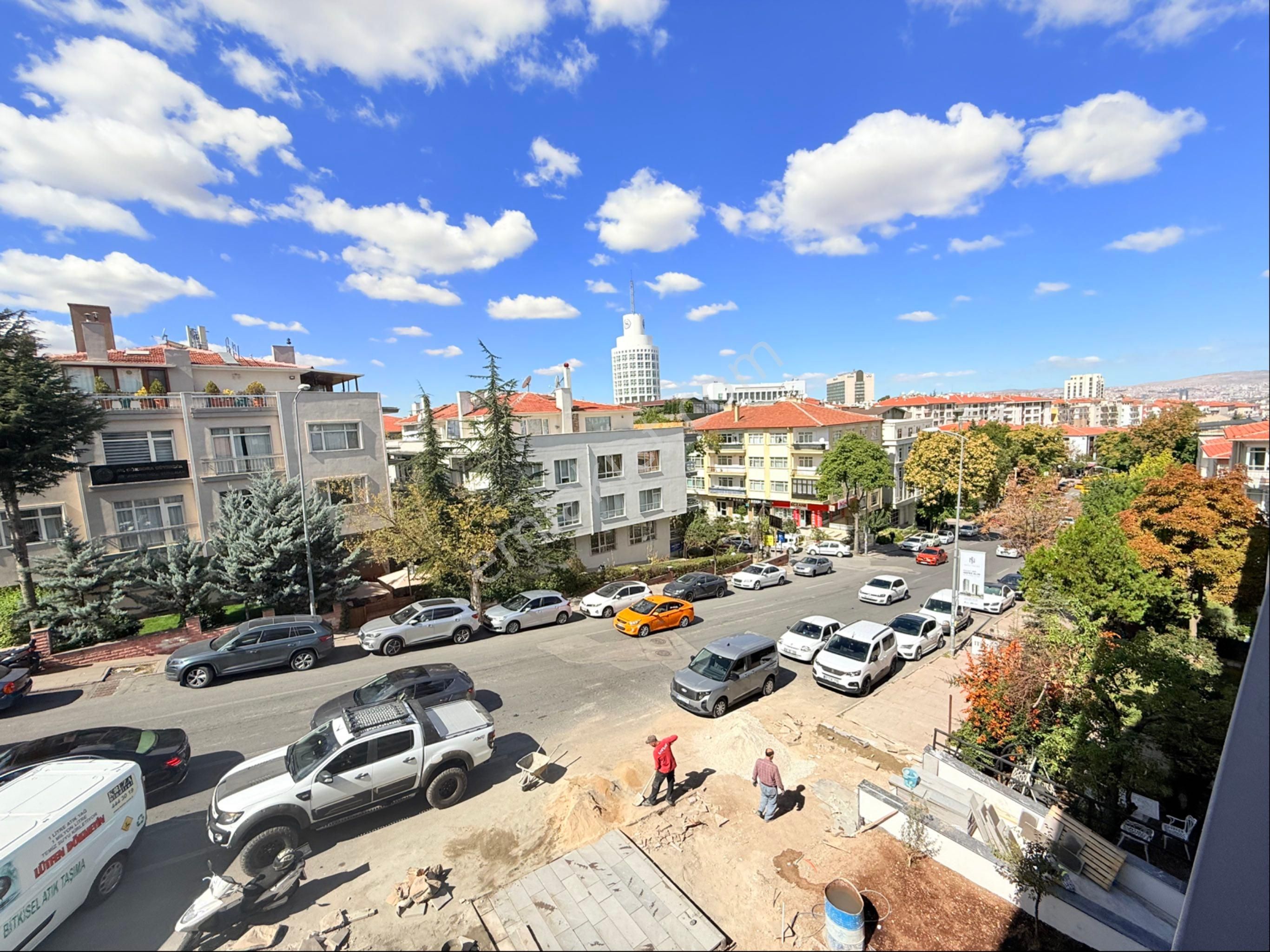 Çankaya Gaziosmanpaşa Nenehatun Caddesinde Yeni Binada 1+1 Asansör Garajlı - Görsel 2