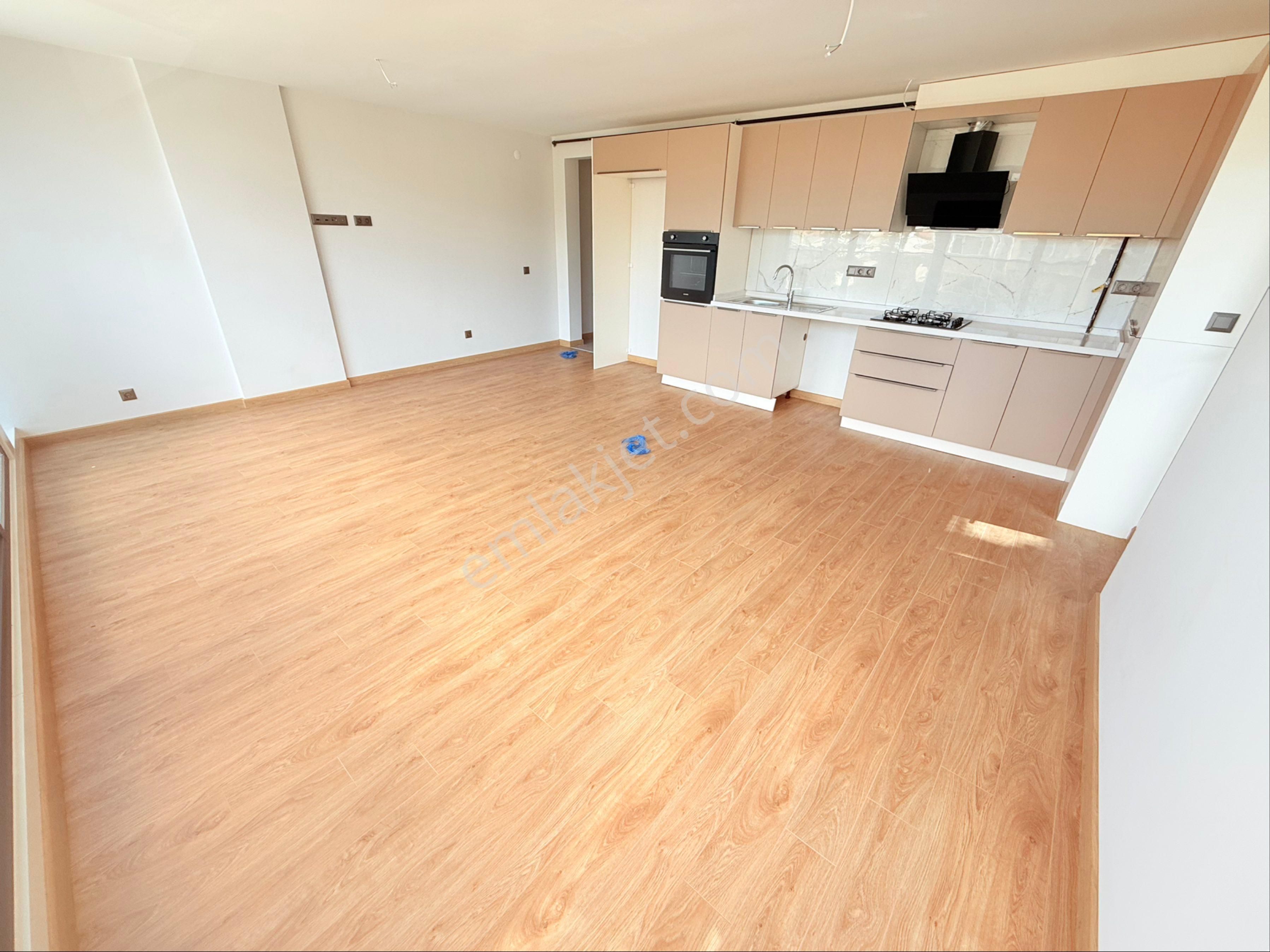 Çankaya Gaziosmanpaşa Nenehatun Caddesinde Yeni Binada 1+1 Asansör Garajlı - Görsel 7