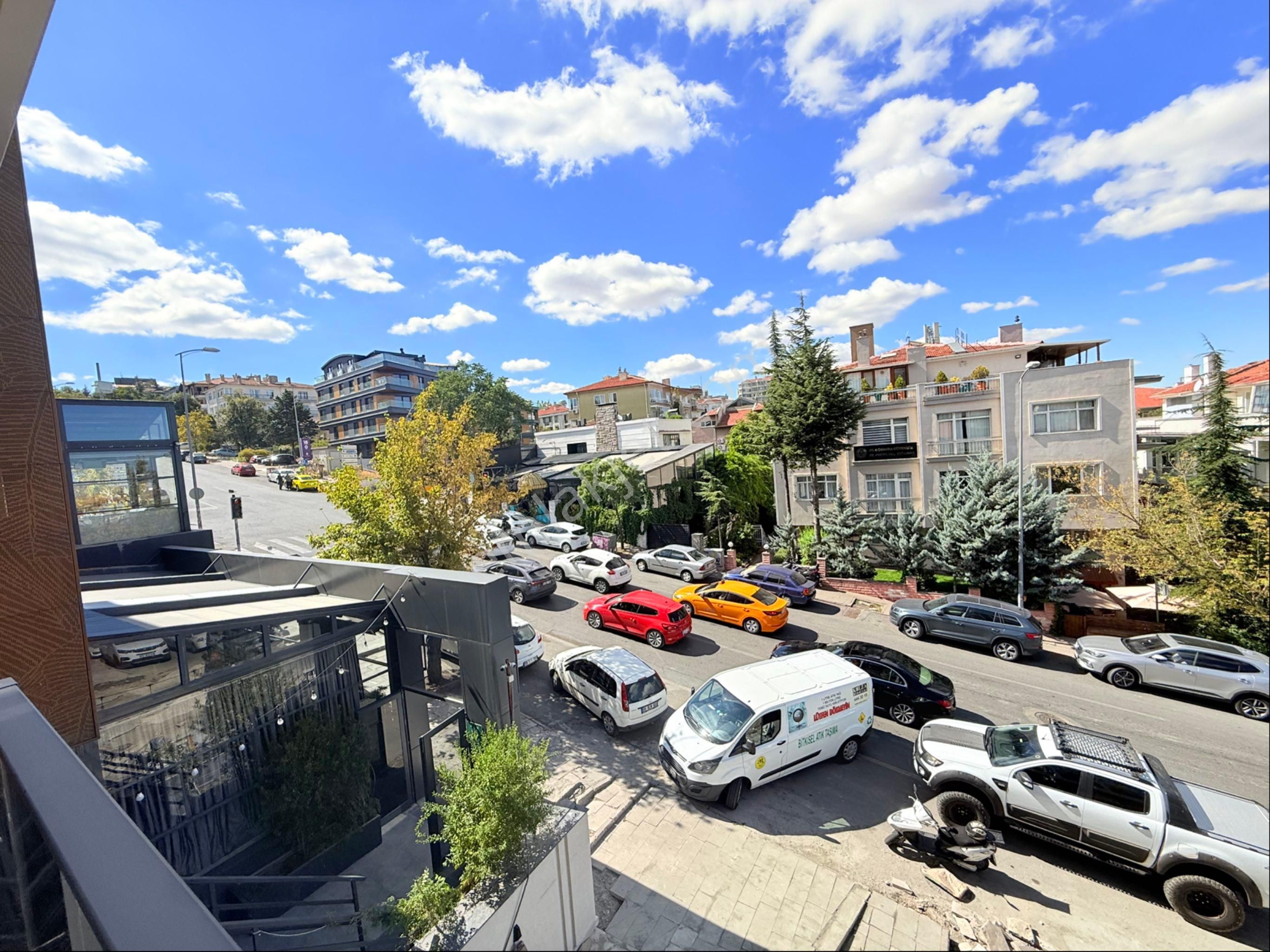 Çankaya Gaziosmanpaşa Nenehatun Caddesinde Yeni Binada 1+1 Asansör Garajlı - Görsel 4