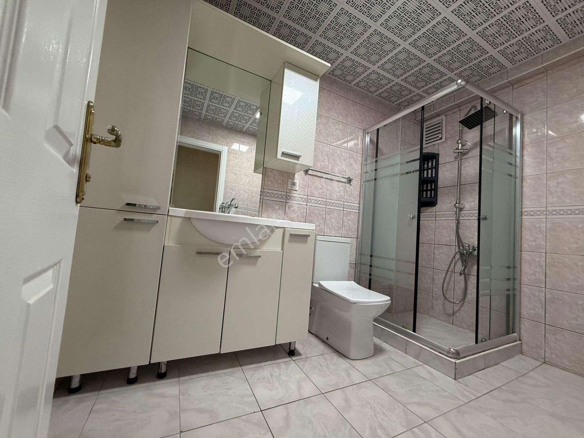 Vatan'dan Tepebaşı Cuma Sokak'ta Megalüks Yapılı Yüksek Giriş Balkonlu Satılık 3+1 Daire - Görsel 22