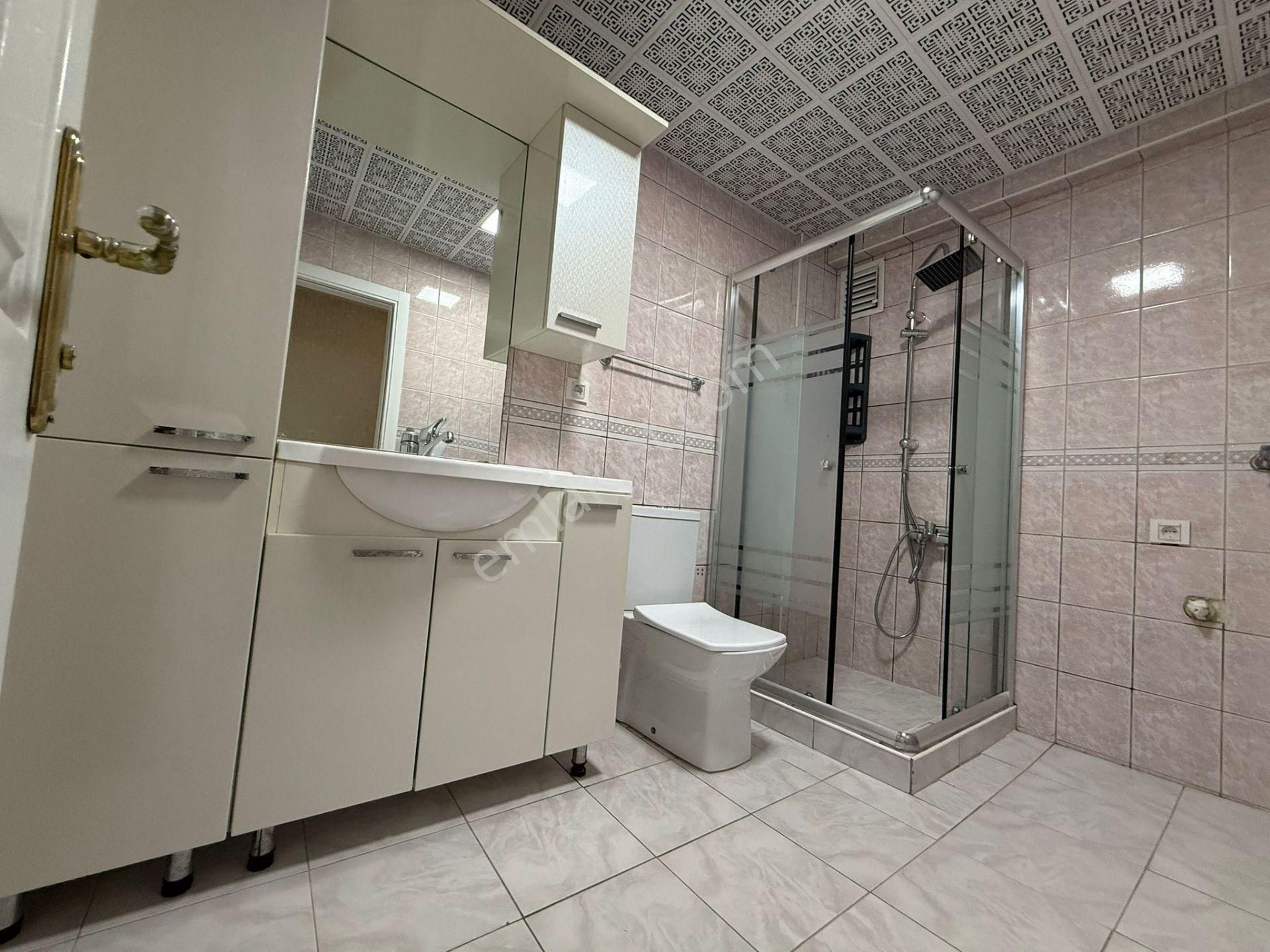 Vatan'dan Tepebaşı Cuma Sokak'ta Megalüks Yapılı Yüksek Giriş Balkonlu Satılık 3+1 Daire - Görsel 26