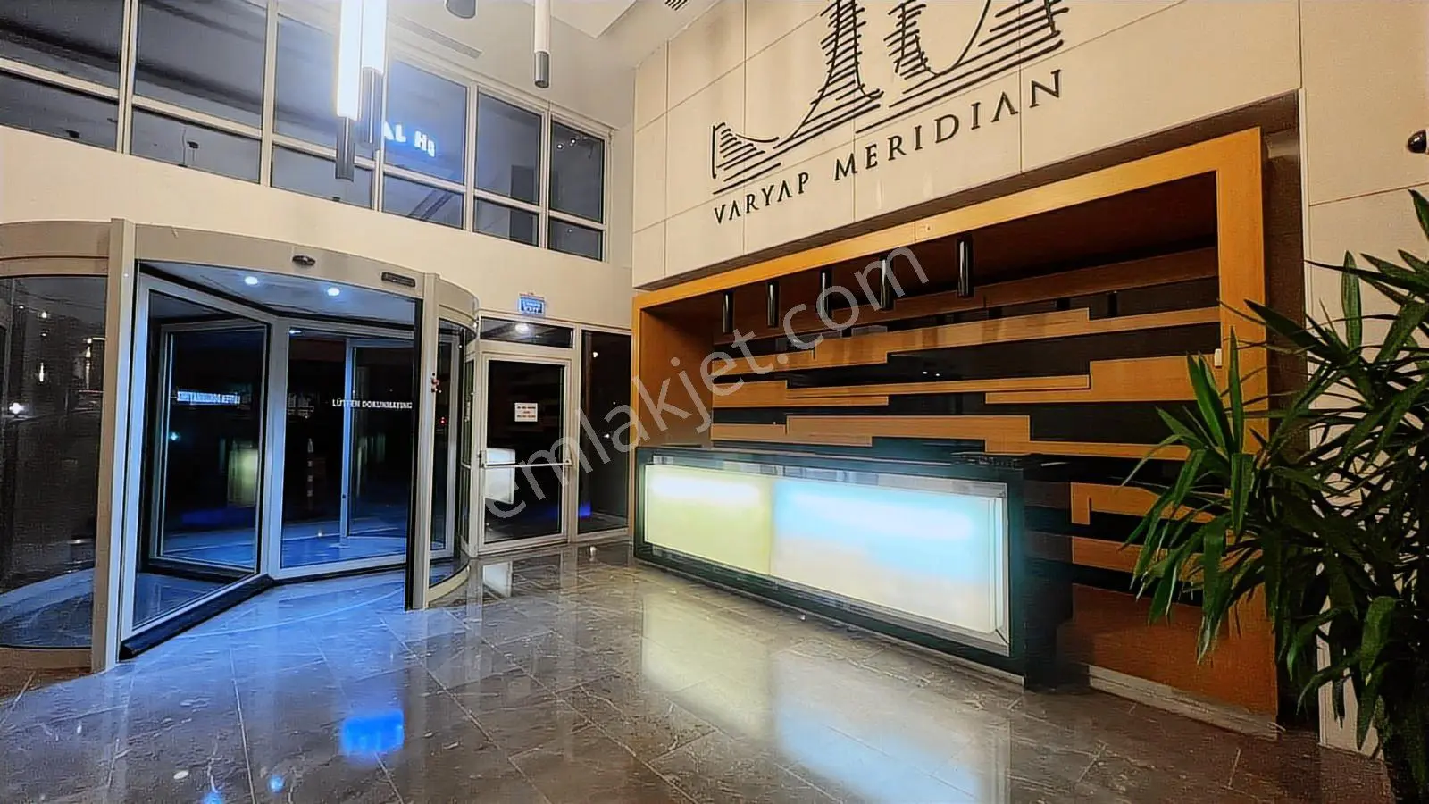 Varyap Meridian'de Watergarden Manzaralı Muhteşem 2+1 Satılık - Görsel 3