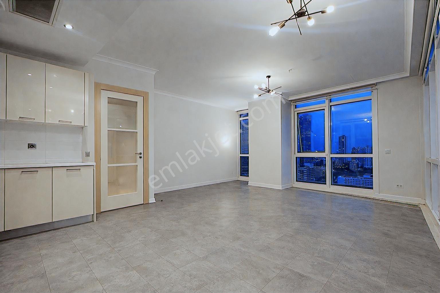 Varyap Meridian'de Watergarden Manzaralı Muhteşem 2+1 Satılık - Görsel 12