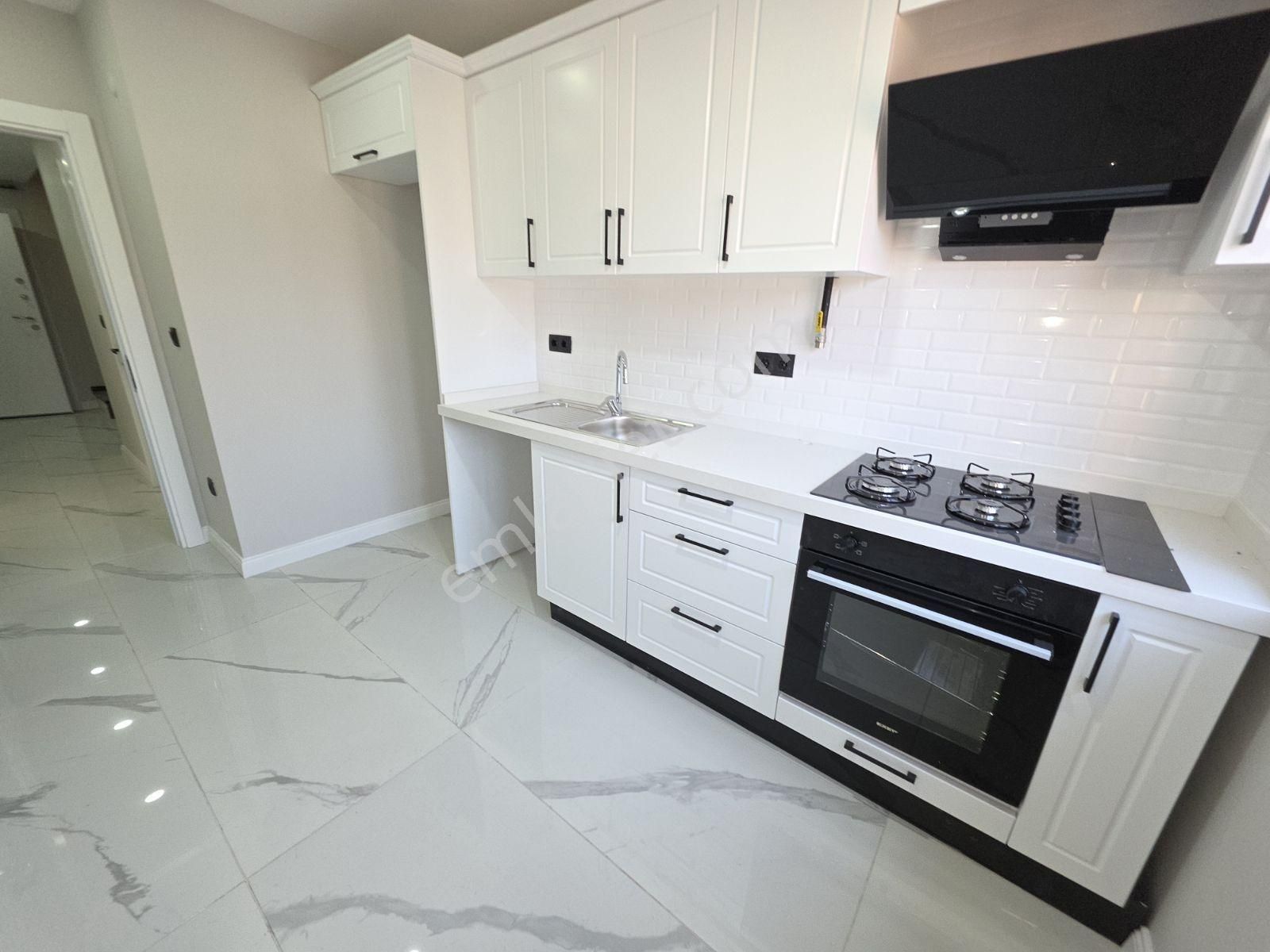 İnox'dan Bostancı Sınırında Deniz Manzaralı Geniş 3+1 Dubleks - Görsel 19