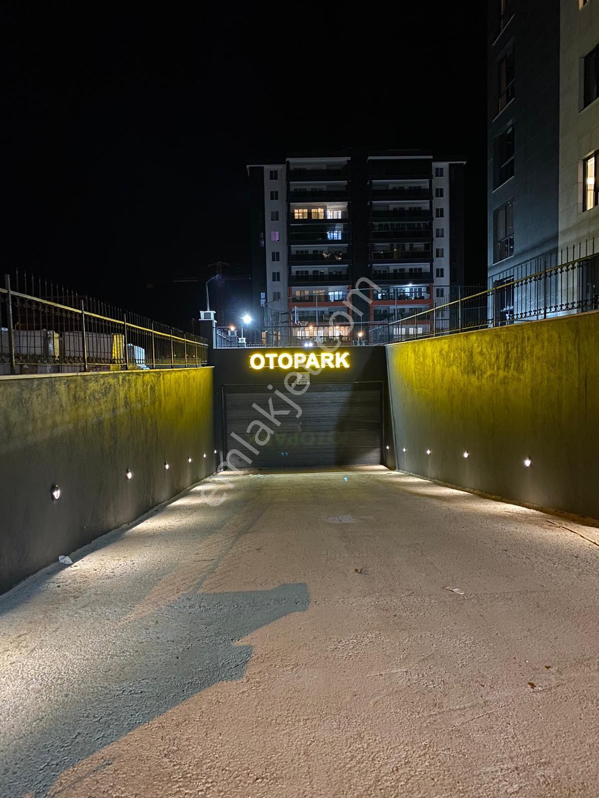 Çanakkale Merkez Lüks 4+1 Daire Green Life'ta Havuzlu Fırsat! - Görsel 34