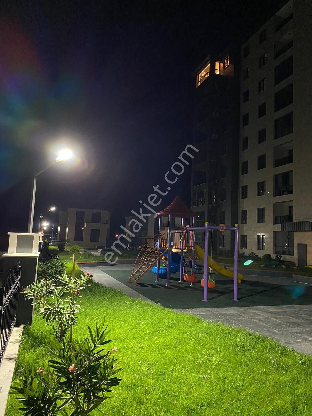 Çanakkale Merkez Lüks 4+1 Daire Green Life'ta Havuzlu Fırsat! - Görsel 24