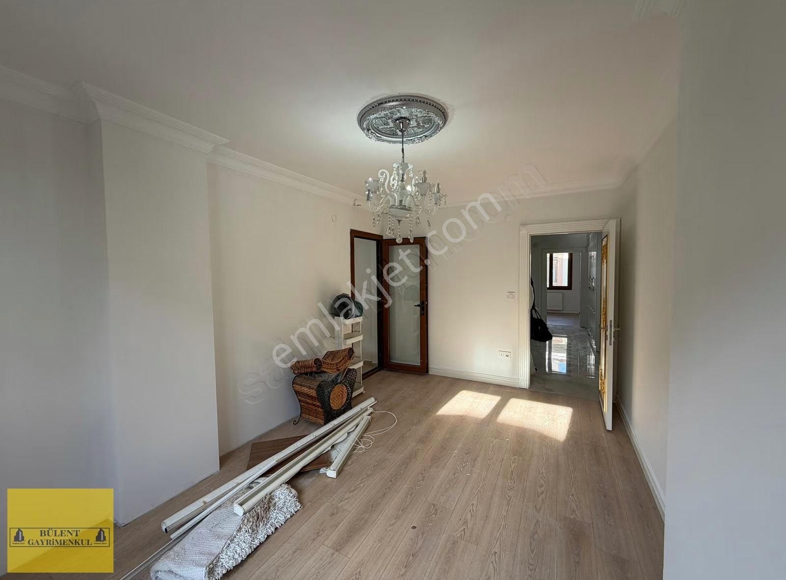 Bahçelievler 500 Bulvar Yakını 6 Yıllık Dubleks 6+2 K.oto Park - Görsel 3