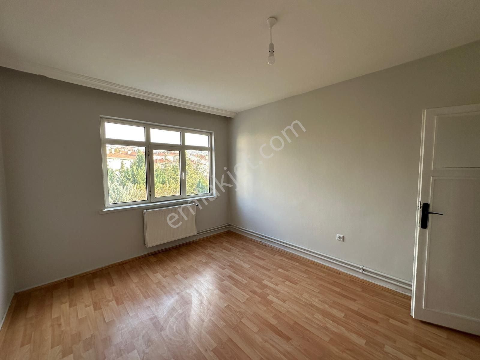 Keçiören Bağlarbaşında Metroya Yürme Mesafesi Katta 3+1 Daire - Görsel 19