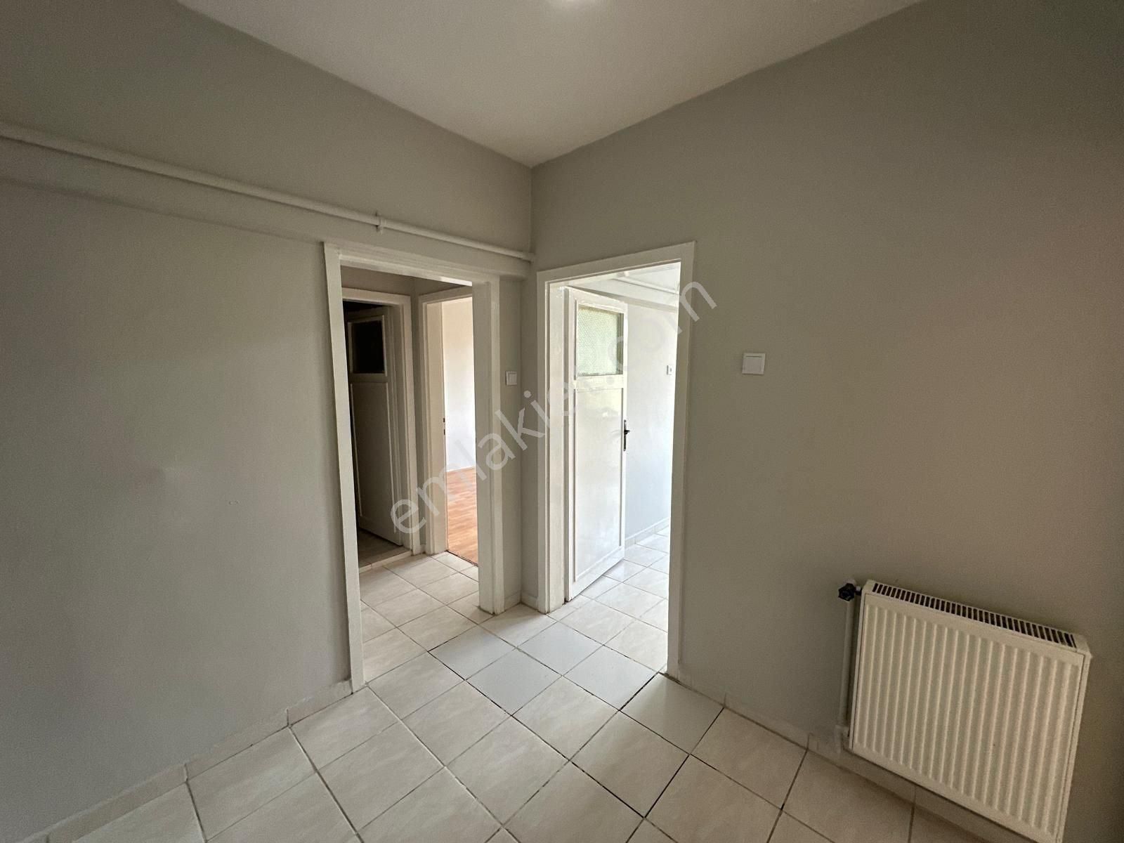 Keçiören Bağlarbaşında Metroya Yürme Mesafesi Katta 3+1 Daire - Görsel 27