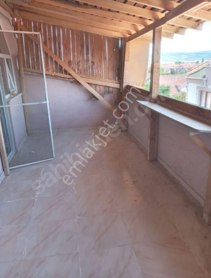 Bursa İnegöl Mahmudiye Mah 167m2 3. Kat Kiracılı Ev Takaslı Satılık Dublexs - Görsel 8