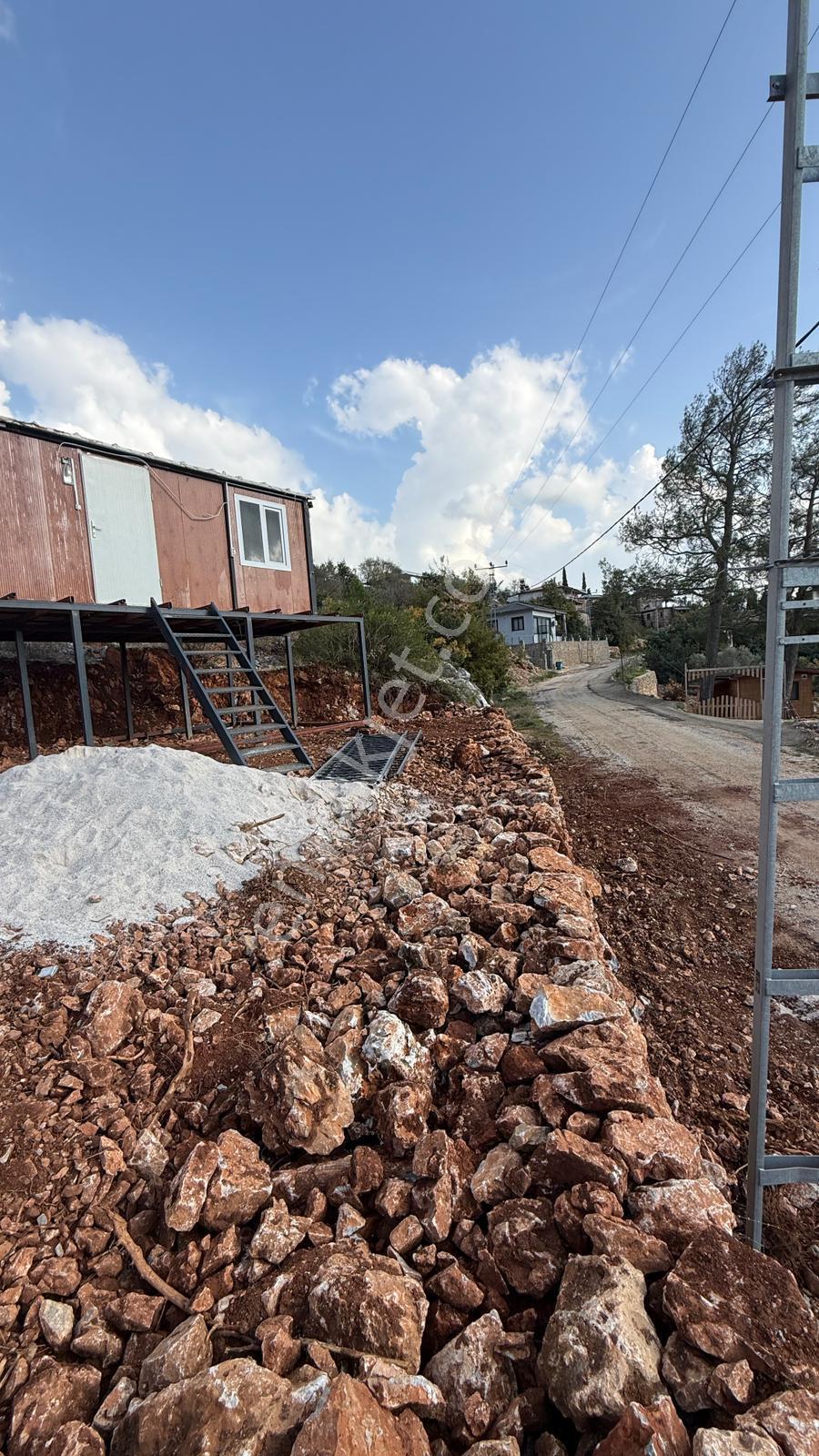 Alanya Asmaca Da Satılık Bahçeli Konteynır Ev - Görsel 17