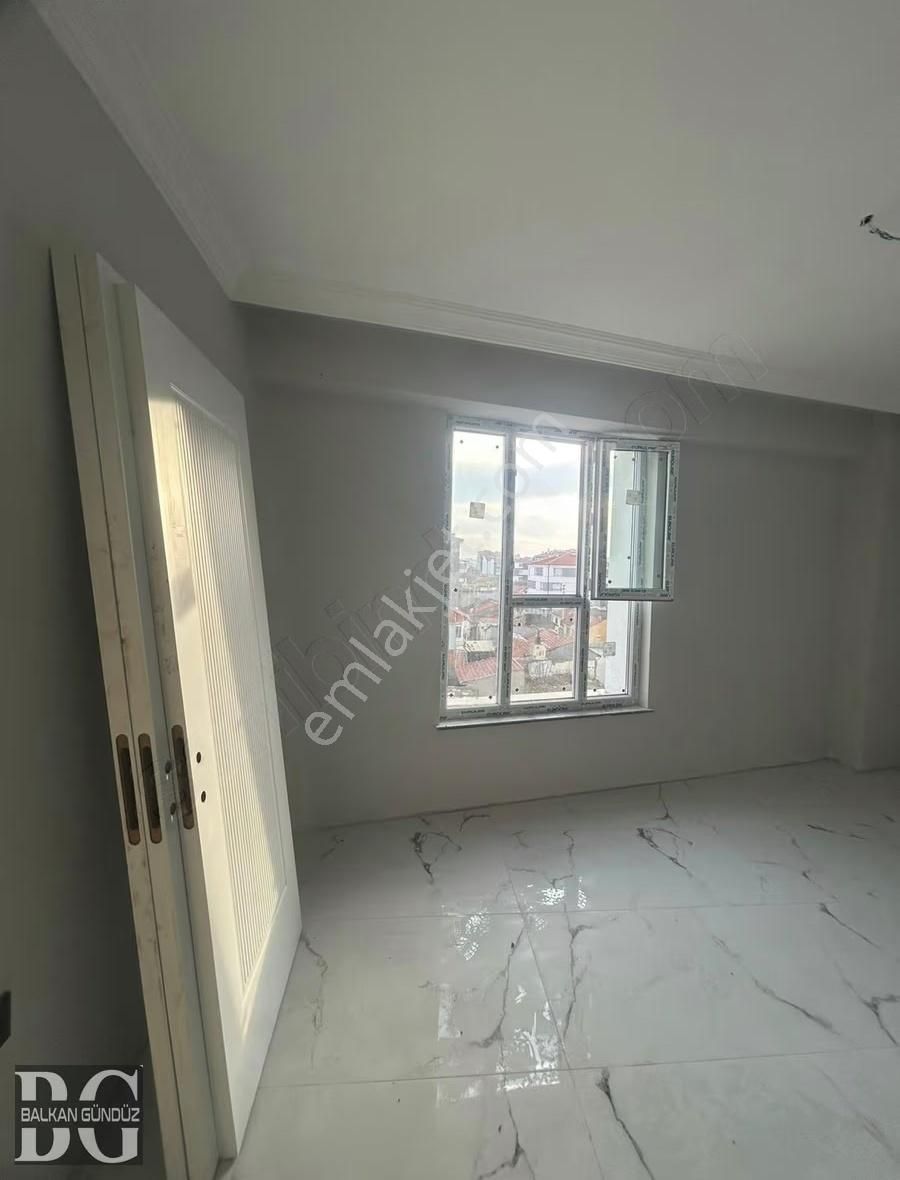 Balkan Gündüzden Esentepe Mahallesinde Satılık 1+1 Daire K-035 - Görsel 5