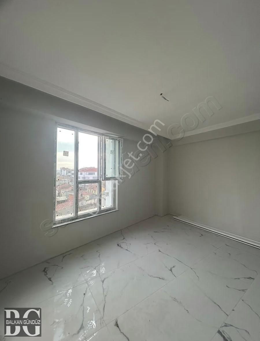 Balkan Gündüzden Esentepe Mahallesinde Satılık 1+1 Daire K-035 - Görsel 6