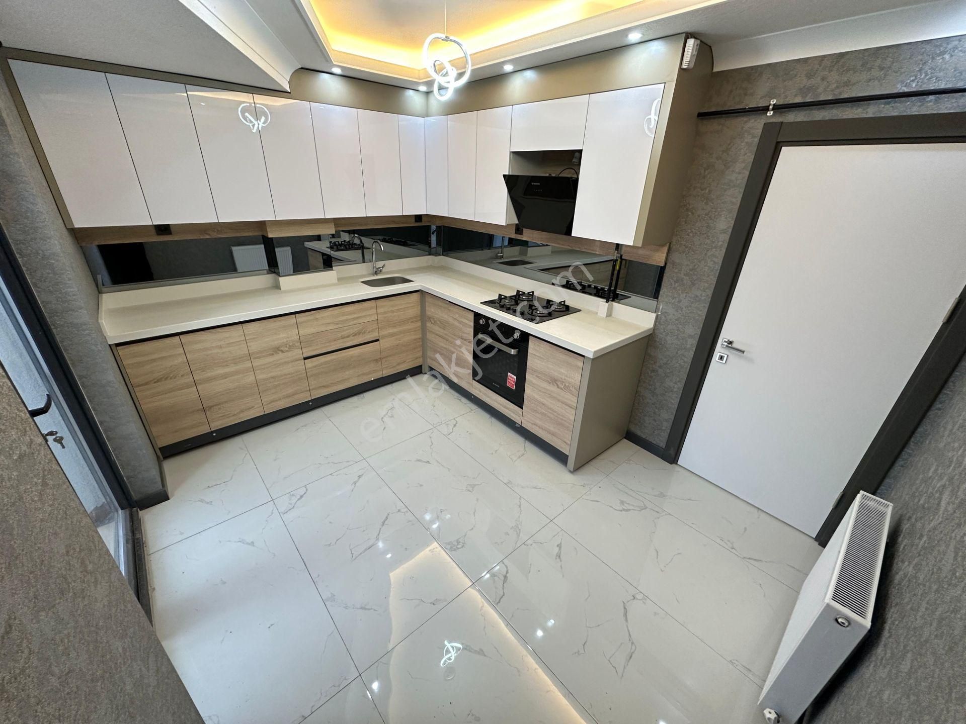 Sincan Yenikentte Satılık 3+1 Sıfır Daire Ara Katta - Görsel 3