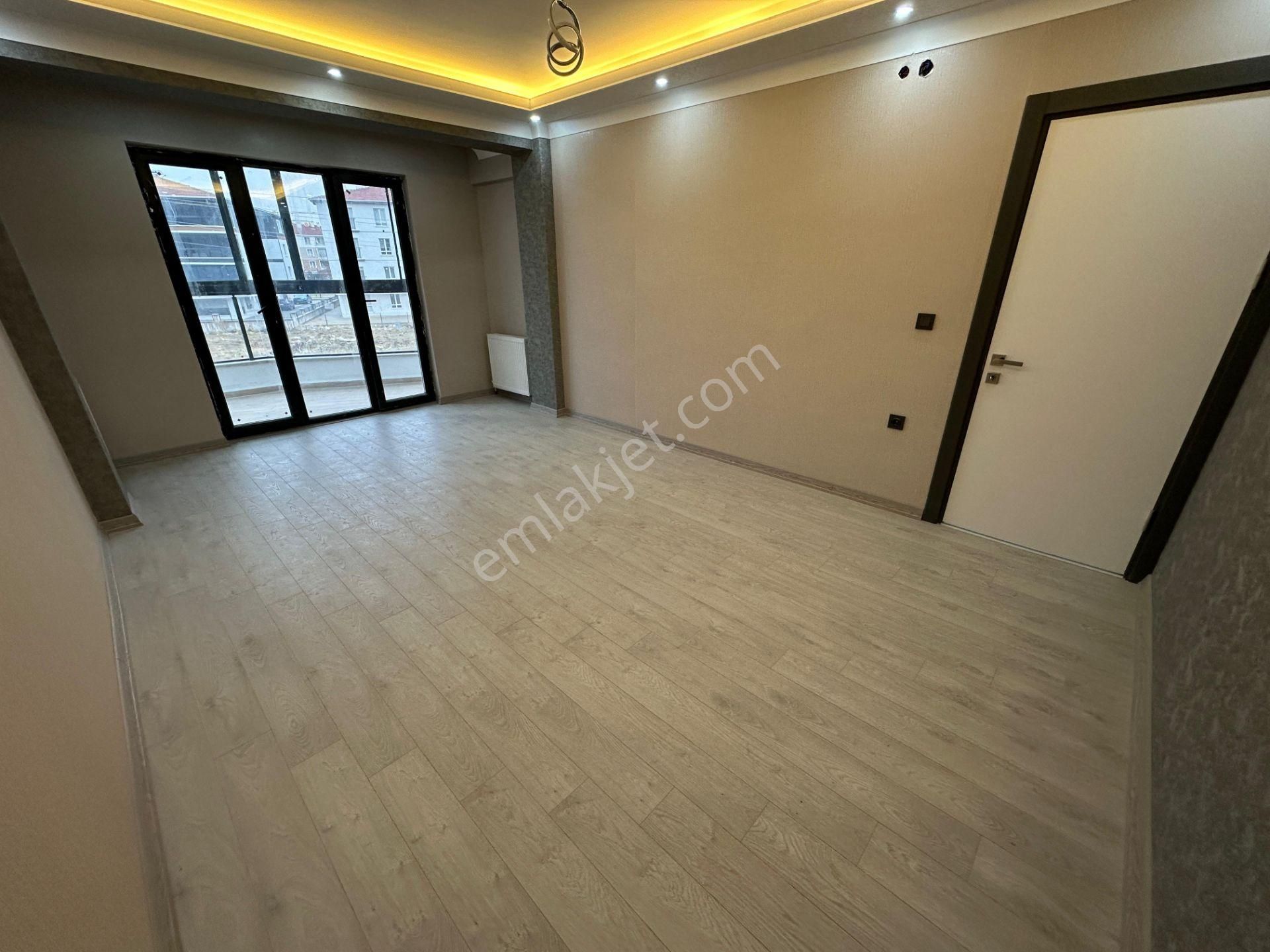 Sincan Yenikentte Satılık 3+1 Sıfır Daire Ara Katta - Görsel 10