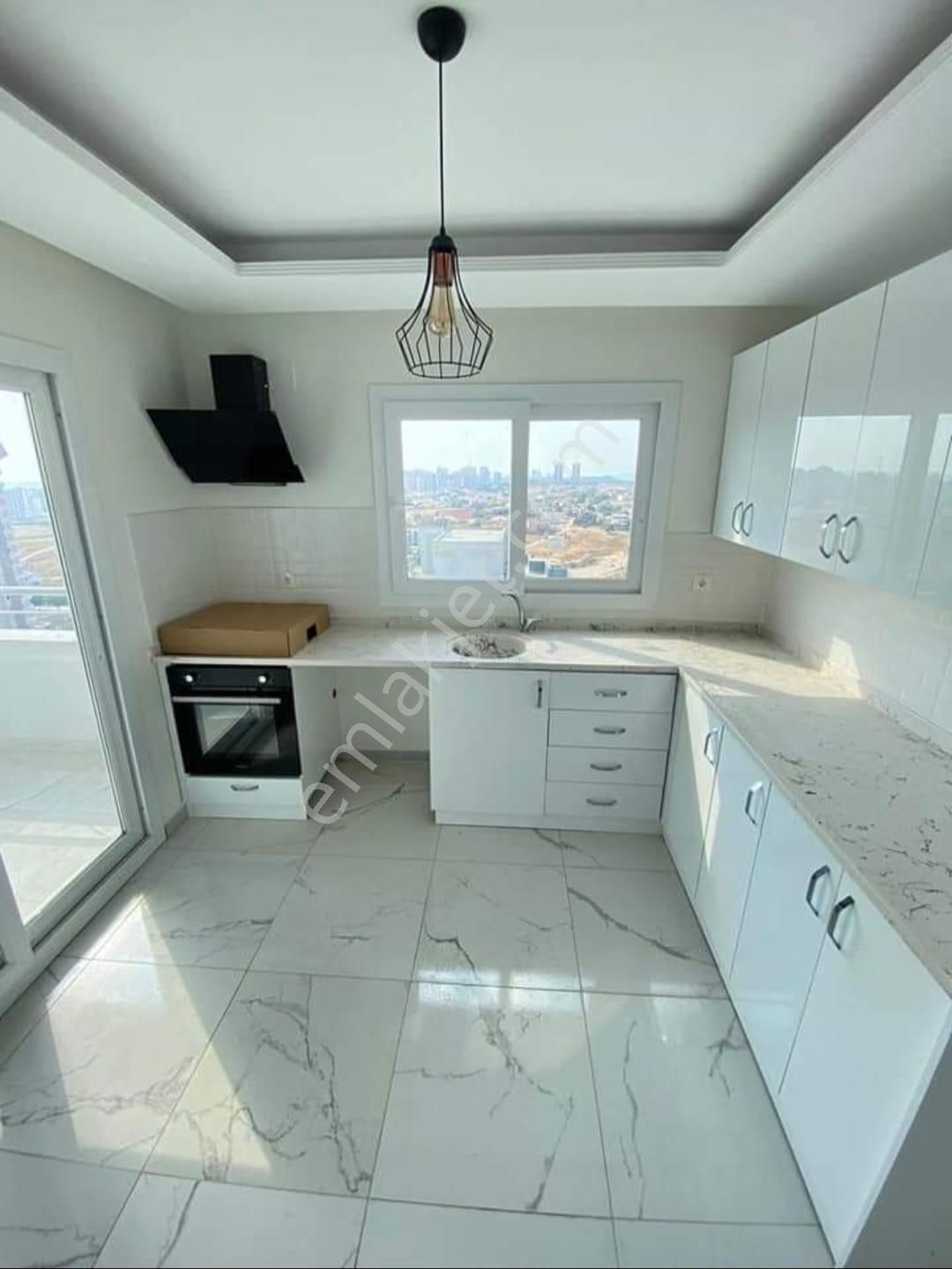 Birlik Gayrimenkul Den Gültepe De 3+1 Kapalı Mutfaklı Doğalgazlı Ankastreli Emsalsiz Daire!!!