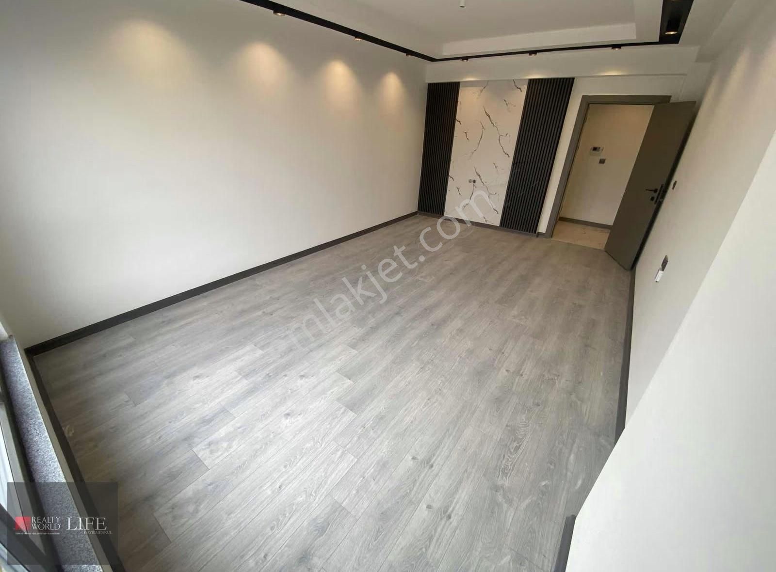 Rw Lıfe // Çamlıca Mah. Arakat Özel Garajlı 3+1 Satılık Daire - Görsel 5