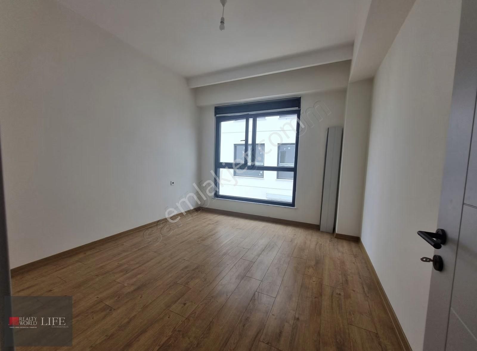 Rw Lıfe // Batıkent Mahallesinde 4+1 Satılık Daire - Görsel 5