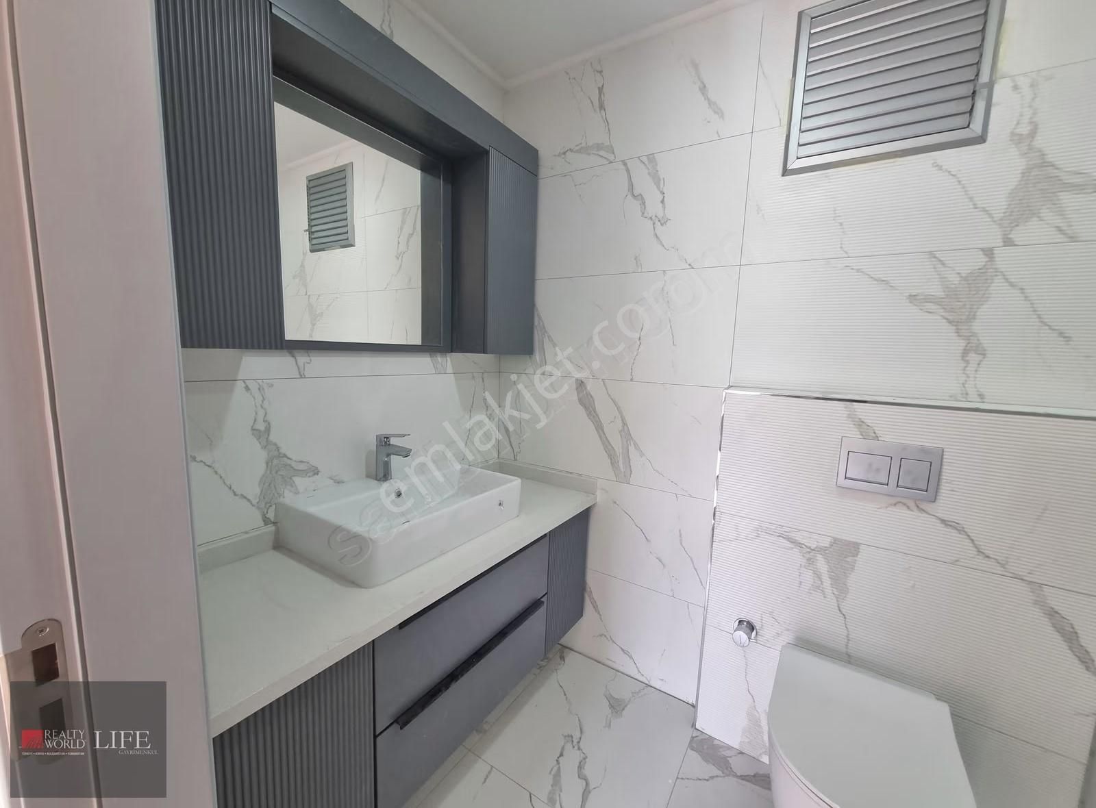 Rw Lıfe // Batıkent Mahallesinde 4+1 Satılık Daire - Görsel 15