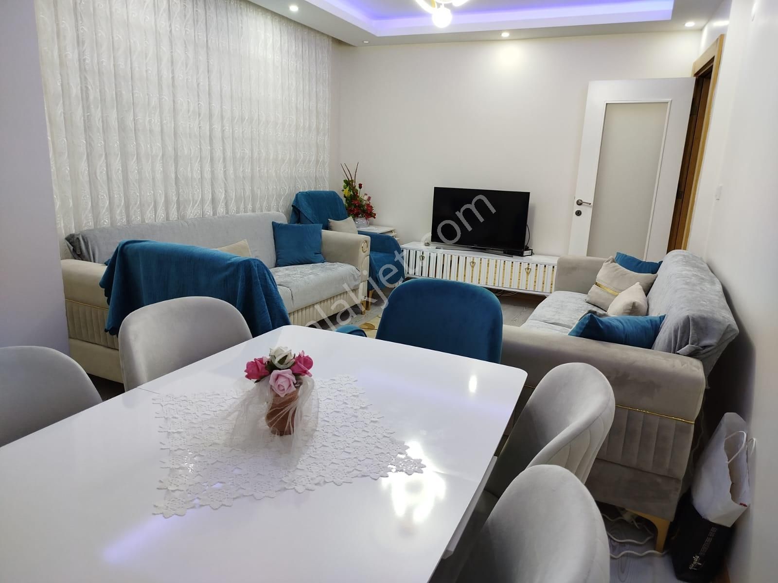 Şirinevler Mahallesi Mahmutbey Caddesi Üzerinde Bulunan Metro Ve Metrobüse 8 Dakika Mesafede - Görsel 8