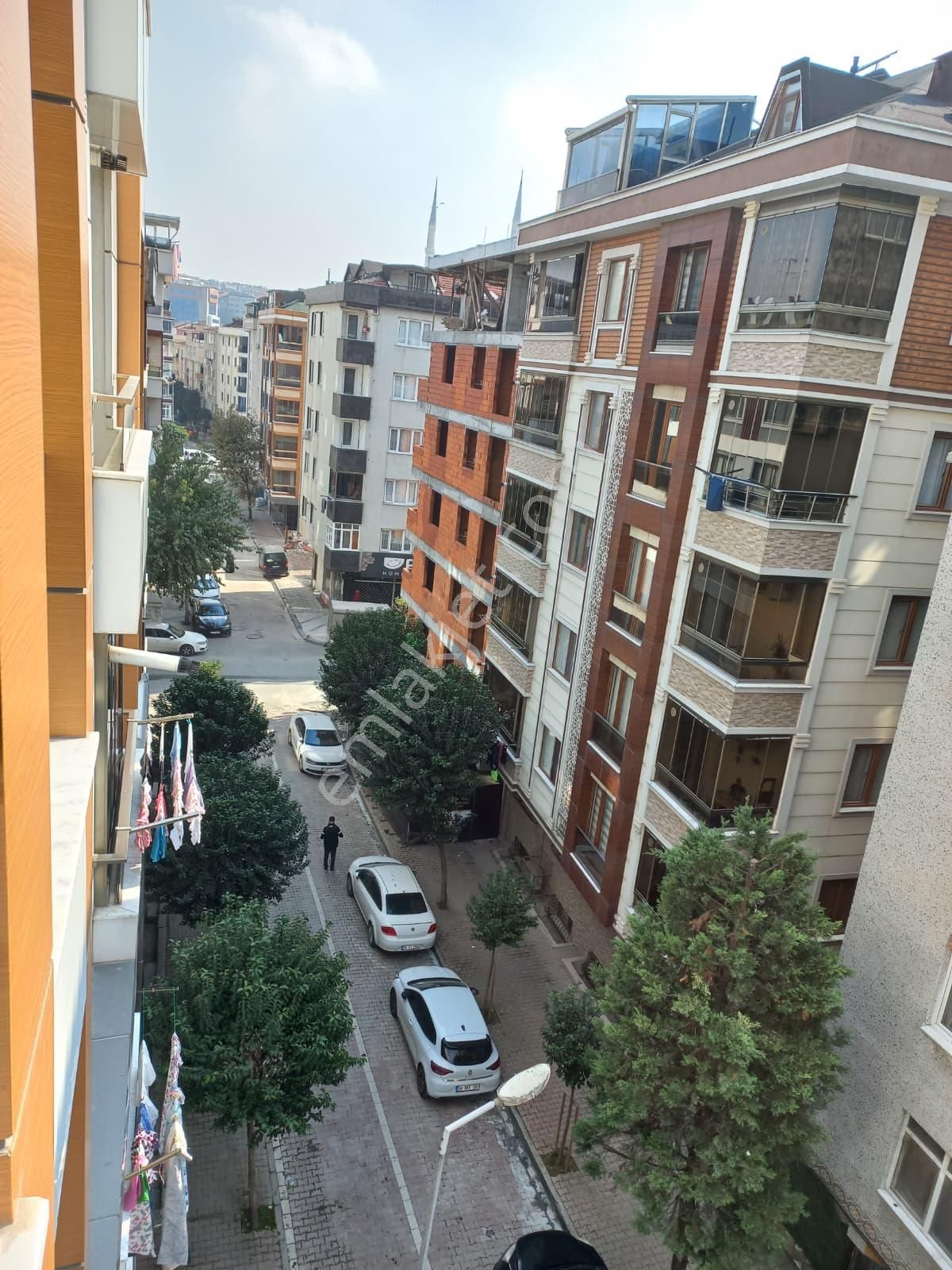 Şirinevler Mahallesi Mahmutbey Caddesi Üzerinde Bulunan Metro Ve Metrobüse 8 Dakika Mesafede - Görsel 11