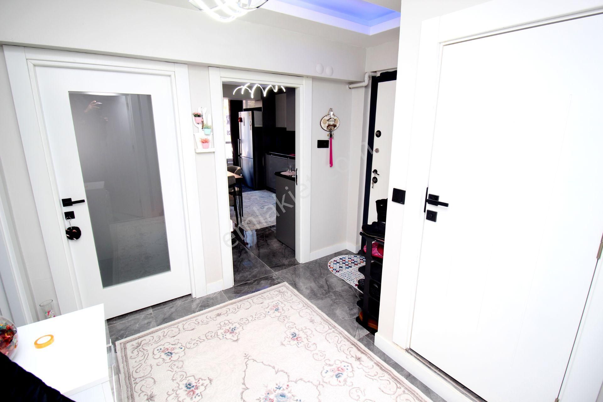 Emre Emlak'tan Atakent'te Full Yapılı Ön Cephe Katta 2+1 Satılık Daire - Görsel 29