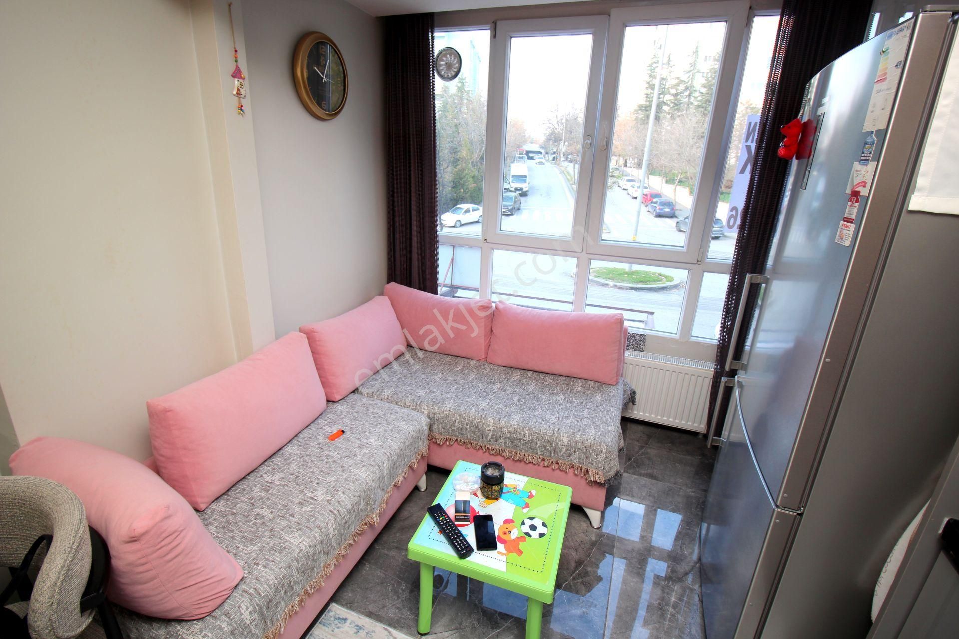 Emre Emlak'tan Atakent'te Full Yapılı Ön Cephe Katta 2+1 Satılık Daire - Görsel 5