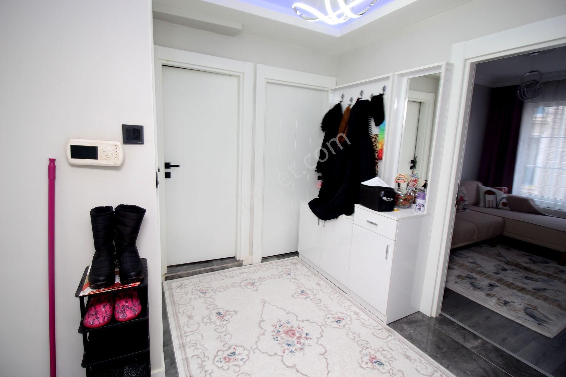 Emre Emlak'tan Atakent'te Full Yapılı Ön Cephe Katta 2+1 Satılık Daire - Görsel 25