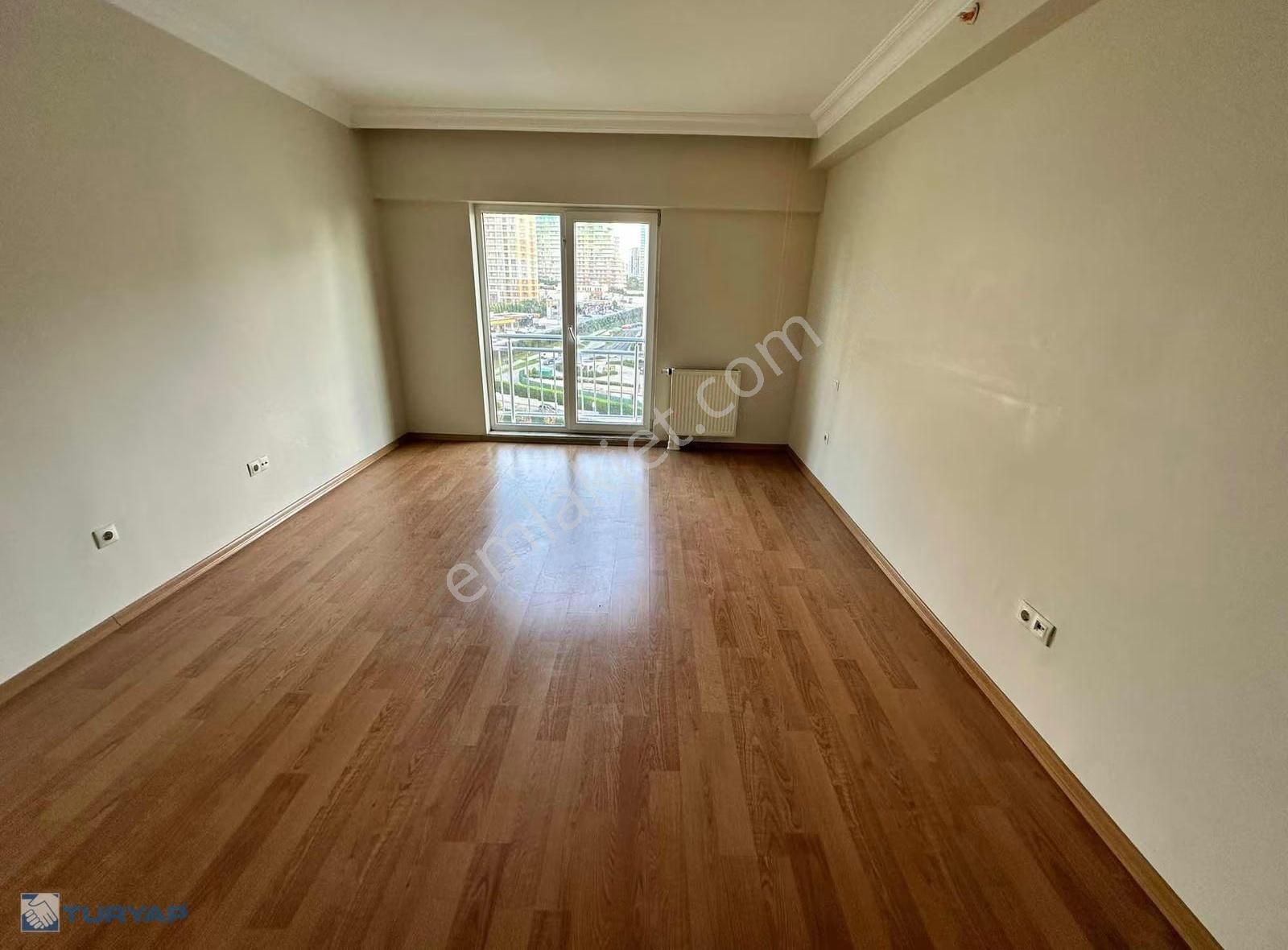 1 İstanbul Sitesi Havuz Ve Peyzaj Manz. 160 M2 3+1 Kiralık - Görsel 15