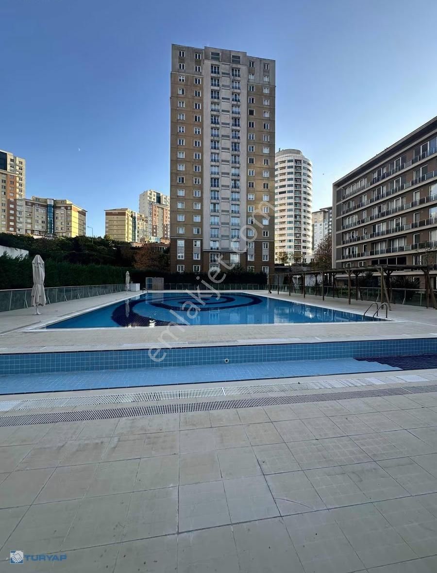 Spradon Quartz Sitesi Dublex Bahçe Kullanımlı 4+2 Satılık Daire