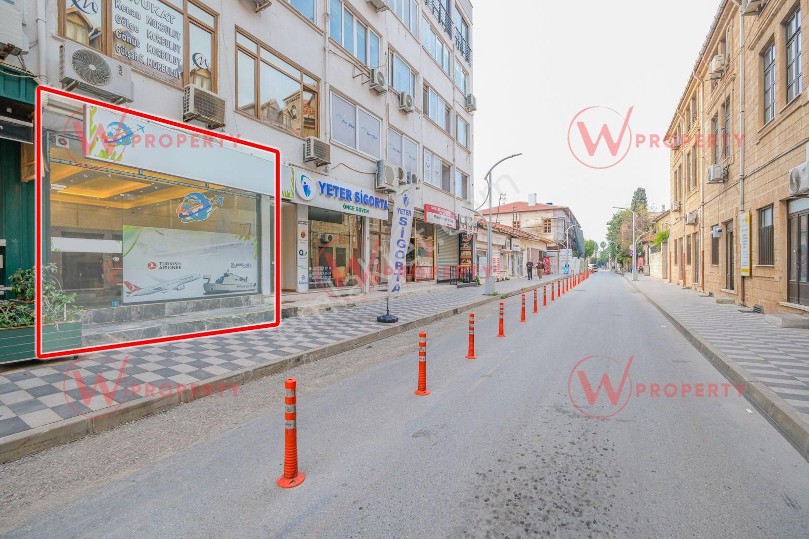 W Property'den Uray Caddesinde İçi Yapılı Satılık Dükkan
