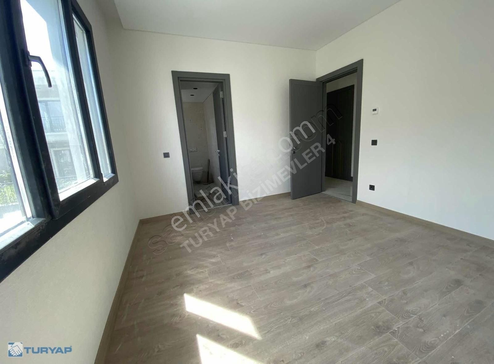 Alya Bahçe'de Muhteşem Konumlu 300 M2 Bahçe Alanı Olan 6+1 Villa - Görsel 16