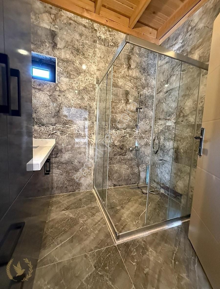 Kızılbel Mh. 1600m2 Bahçe Dağ Manzaralı 3+1 |yarı Müstakil