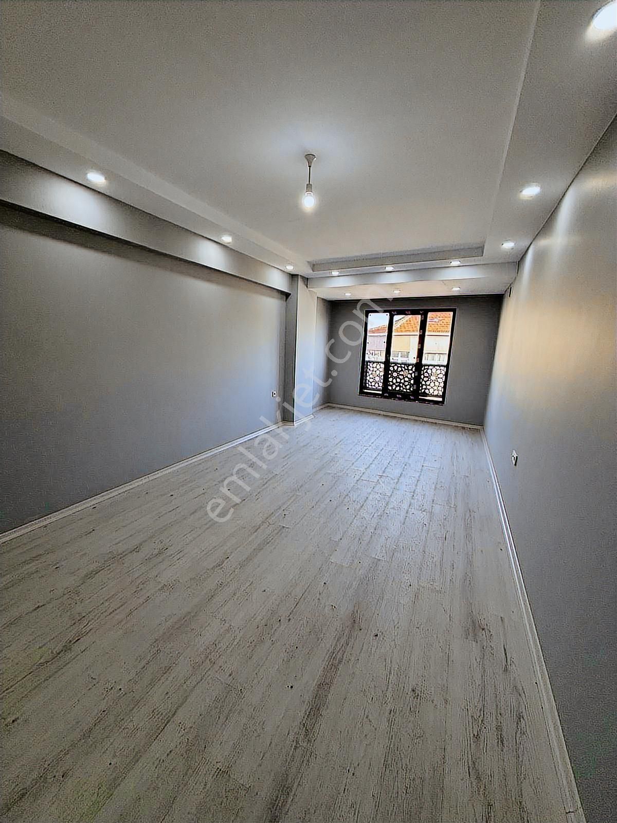 Toprak İnşaat Emlak İstanbul'dan Satılık Sıfır Lüks Daire