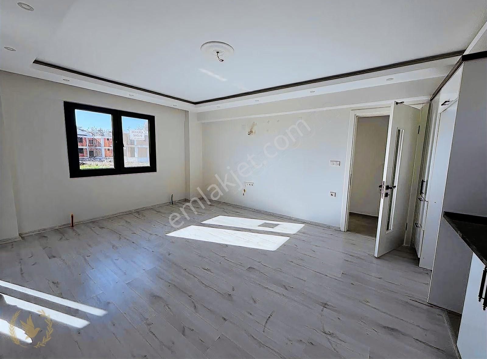 Seydikemer Merkezde Havuzlu Sitede Giriş Katı 3+1 Kiralık Daire - Görsel 2