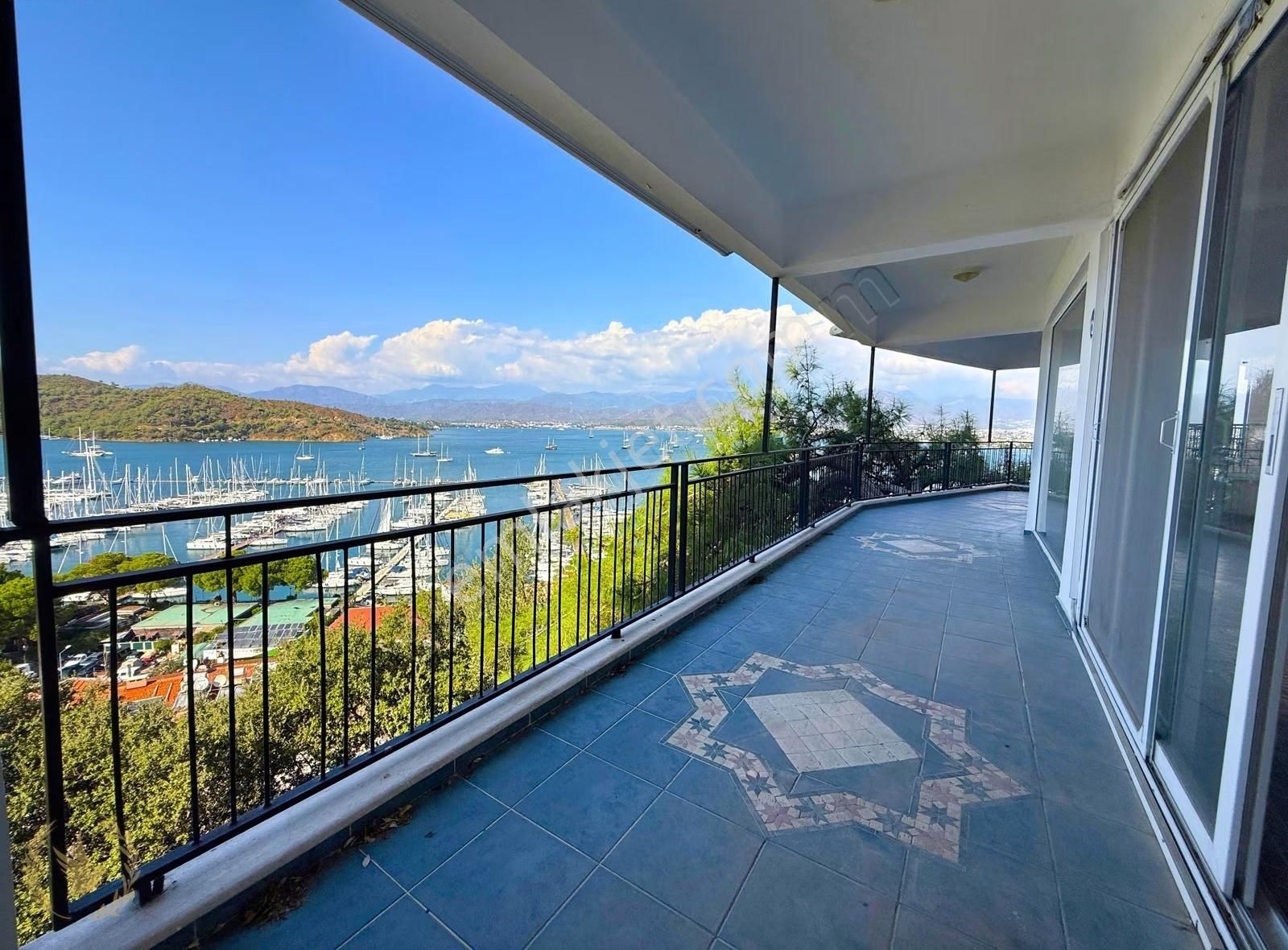 Deniz Manzarası ,140m2 ,2+1 Lüks Daire - Görsel 10