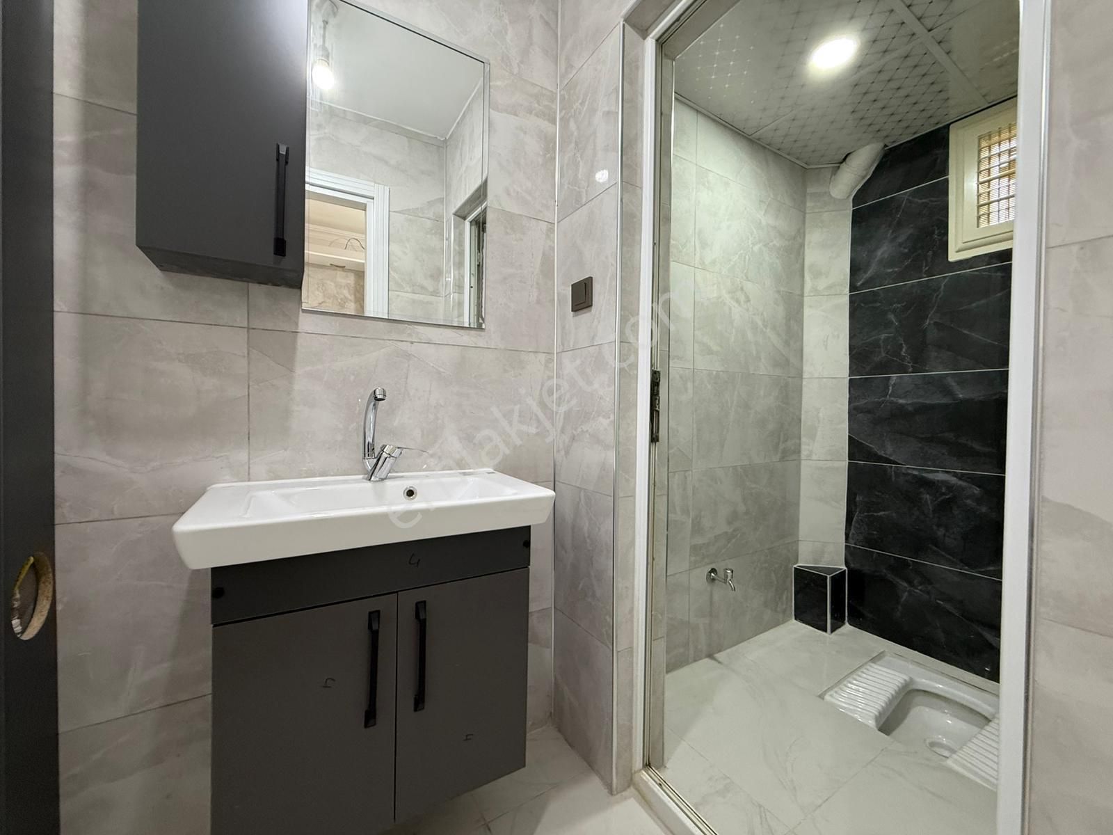 Aras Gyo'dan Dumlupınar Mah. Zemin Kat 3+1 İçerisi Sıfır Yapılı Zemin Kat Daire - Görsel 20