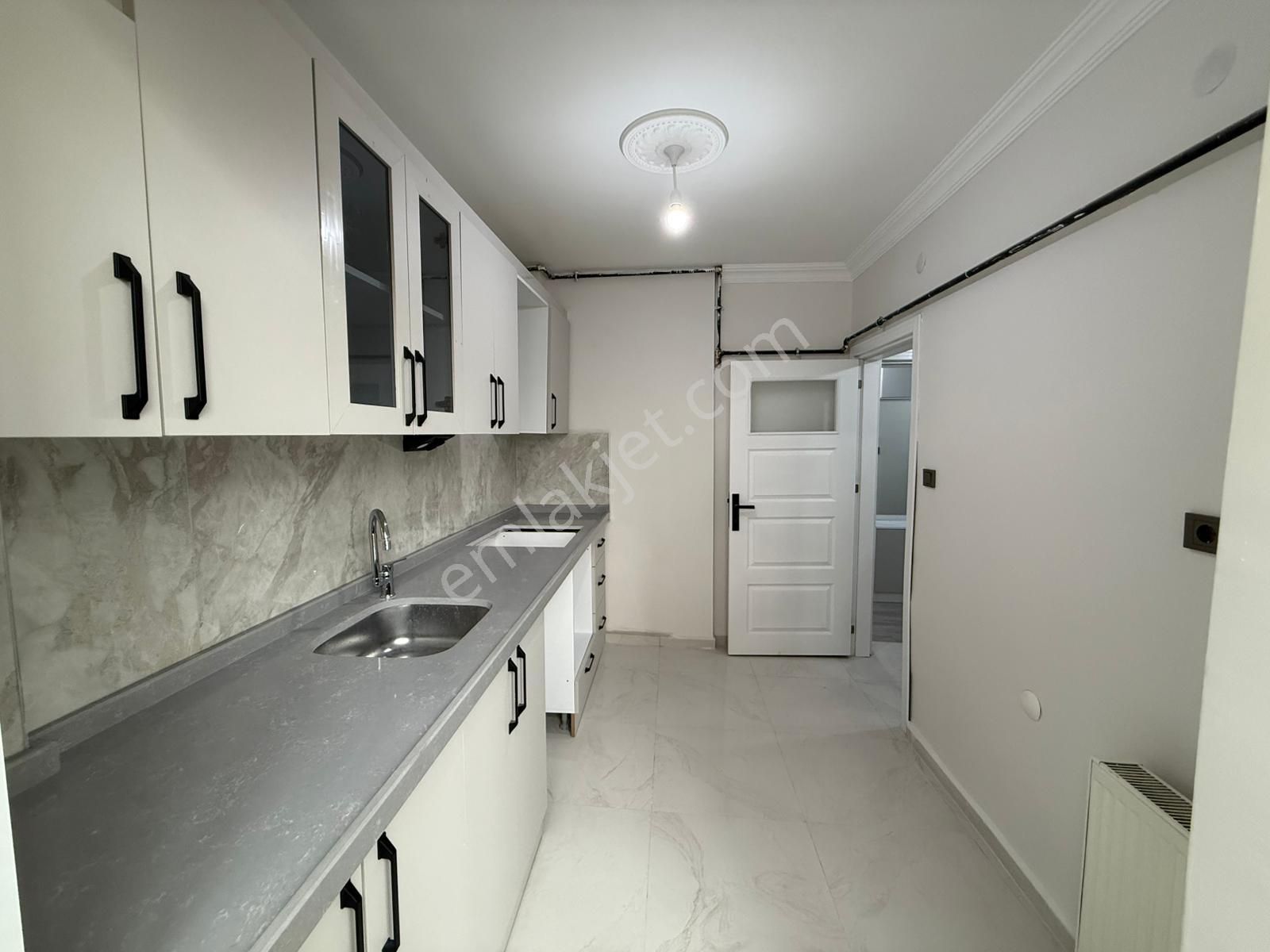 Aras Gyo'dan Dumlupınar Mah. Zemin Kat 3+1 İçerisi Sıfır Yapılı Zemin Kat Daire - Görsel 3