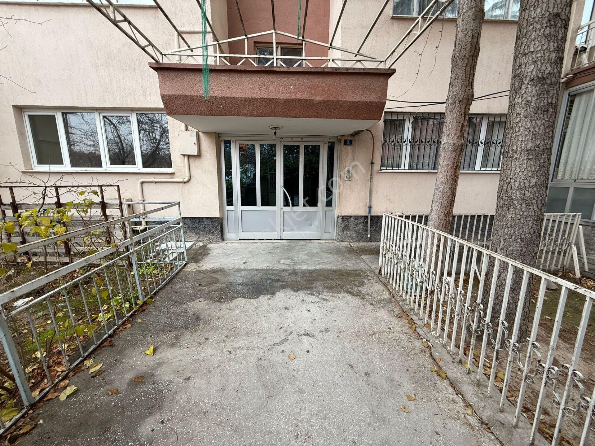 Aras Gyo'dan Dumlupınar Mah. Zemin Kat 3+1 İçerisi Sıfır Yapılı Zemin Kat Daire - Görsel 34