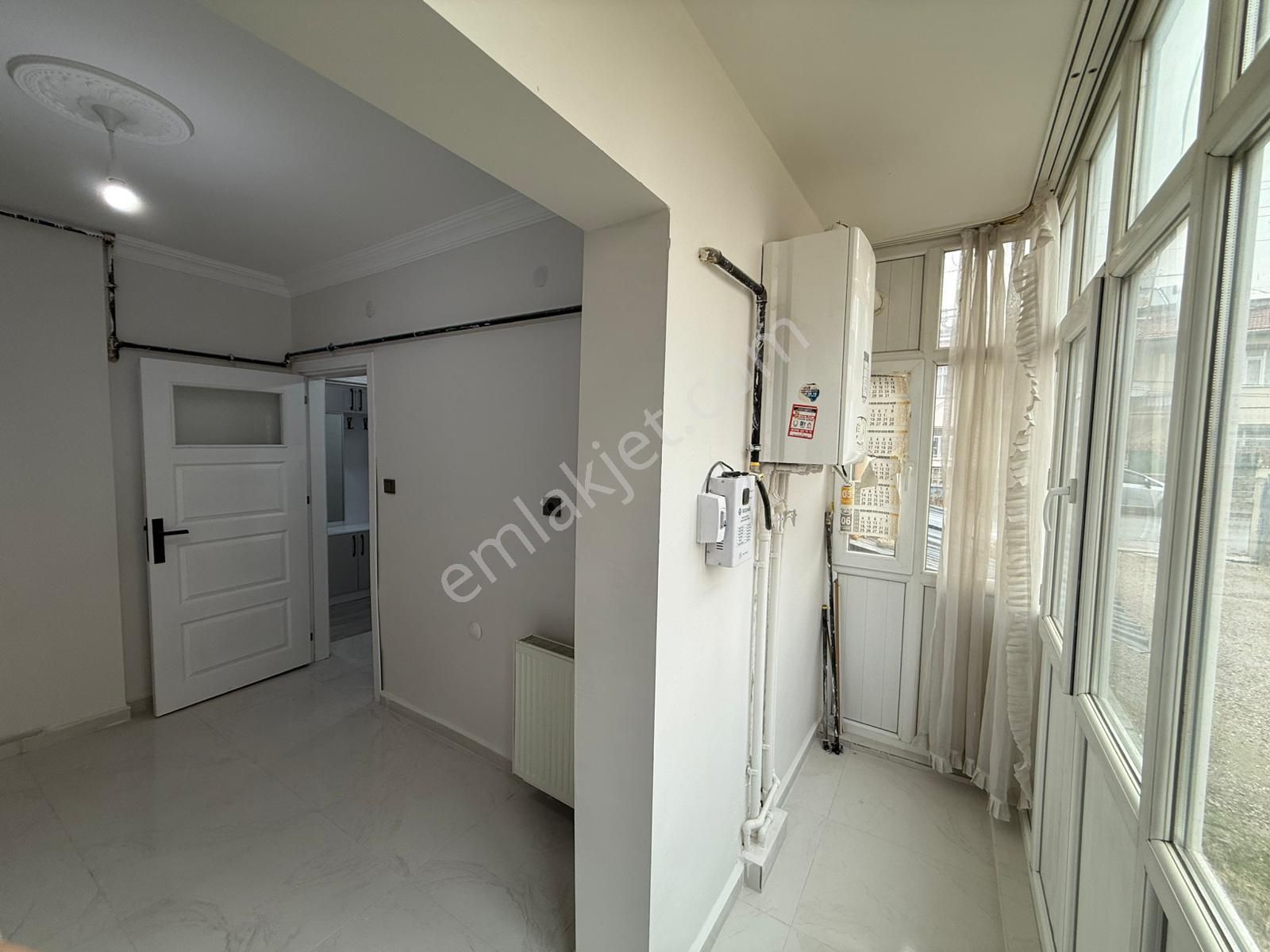 Aras Gyo'dan Dumlupınar Mah. Zemin Kat 3+1 İçerisi Sıfır Yapılı Zemin Kat Daire - Görsel 6