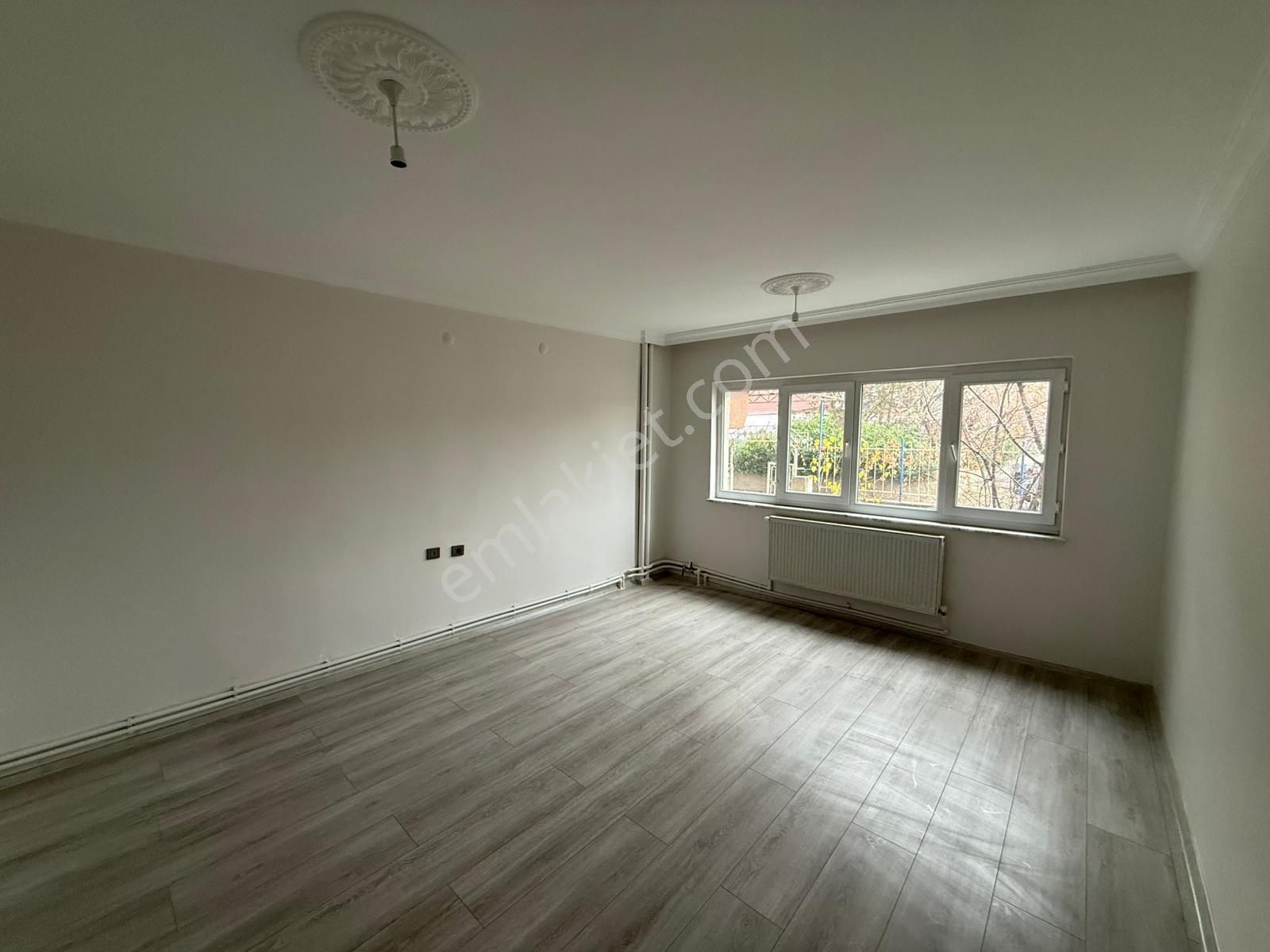 Aras Gyo'dan Dumlupınar Mah. Zemin Kat 3+1 İçerisi Sıfır Yapılı Zemin Kat Daire - Görsel 7