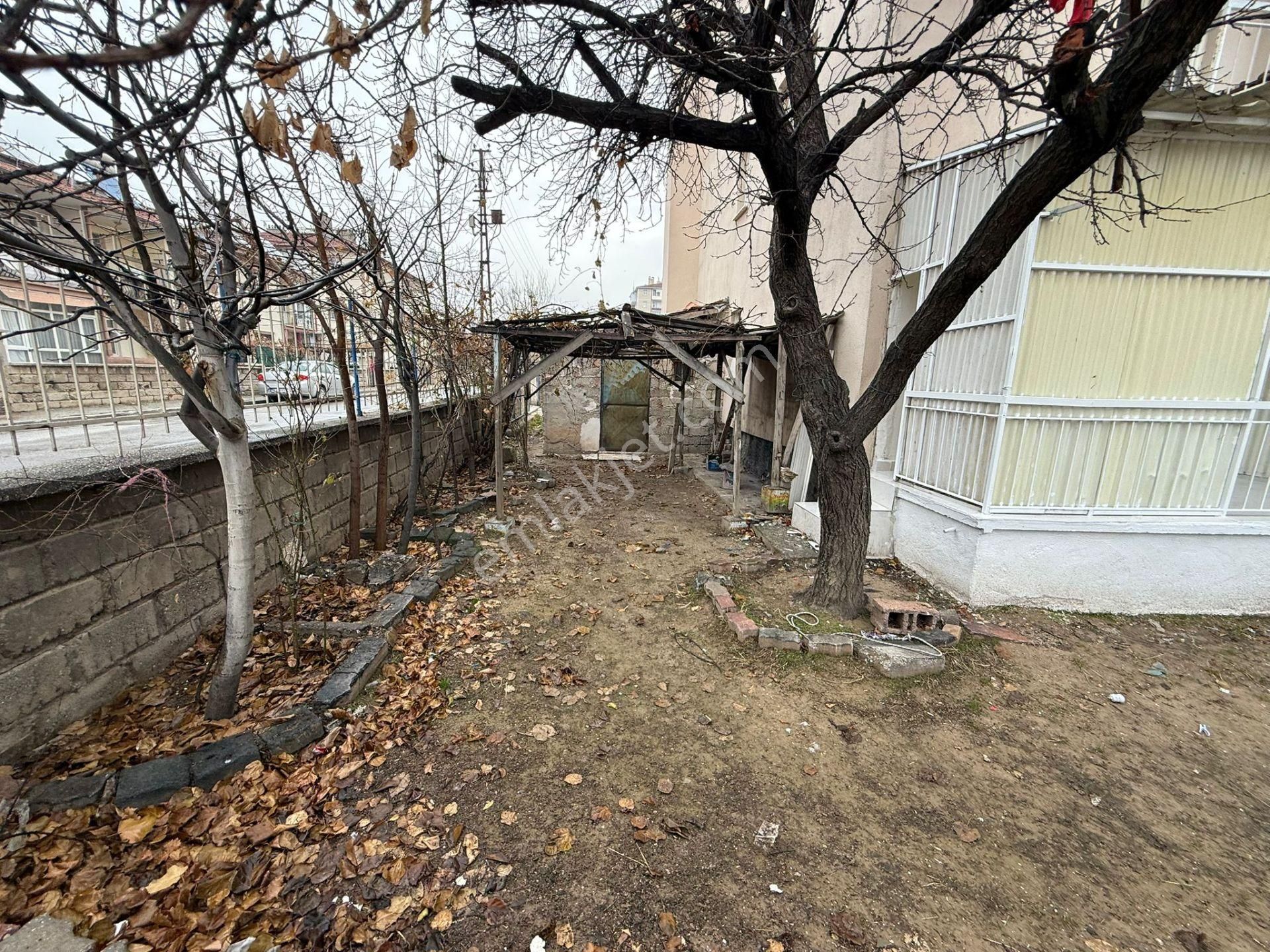 Aras Gyo'dan Dumlupınar Mah. Zemin Kat 3+1 İçerisi Sıfır Yapılı Zemin Kat Daire - Görsel 33