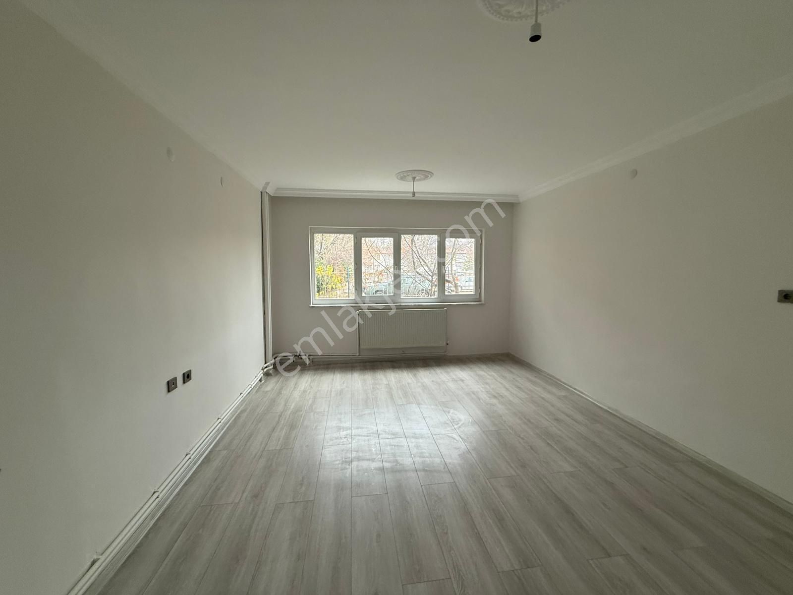 Aras Gyo'dan Dumlupınar Mah. Zemin Kat 3+1 İçerisi Sıfır Yapılı Zemin Kat Daire - Görsel 12